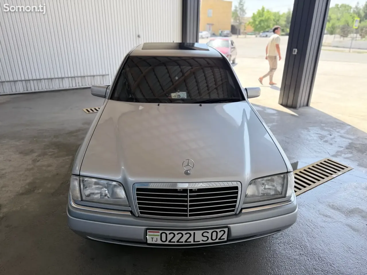 Mercedes-Benz C class 1995 · 1.8 MT