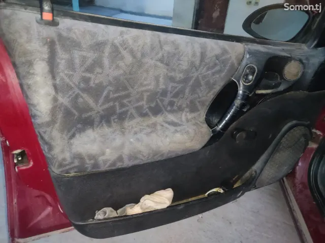 Opel Vectra B 1997 · 1.6 MT