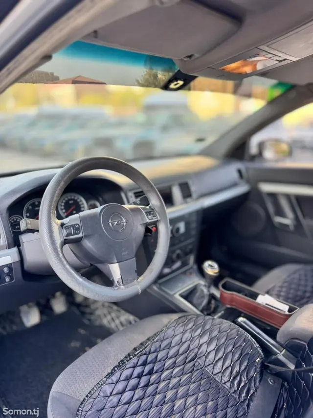 Opel Vectra C 2007 · 1.9 MT