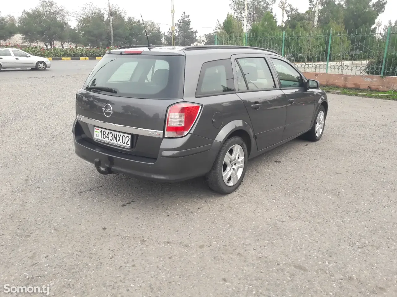 Opel Astra H 2008 · 1.7 MT