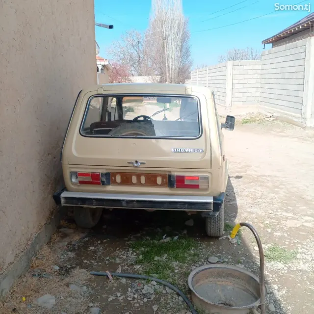 Lada (ВАЗ) Нива 1986 · MT