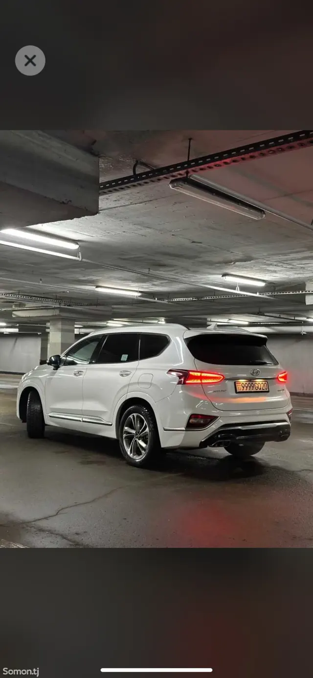 Hyundai Santa Fe 2019 · 2.2 AT