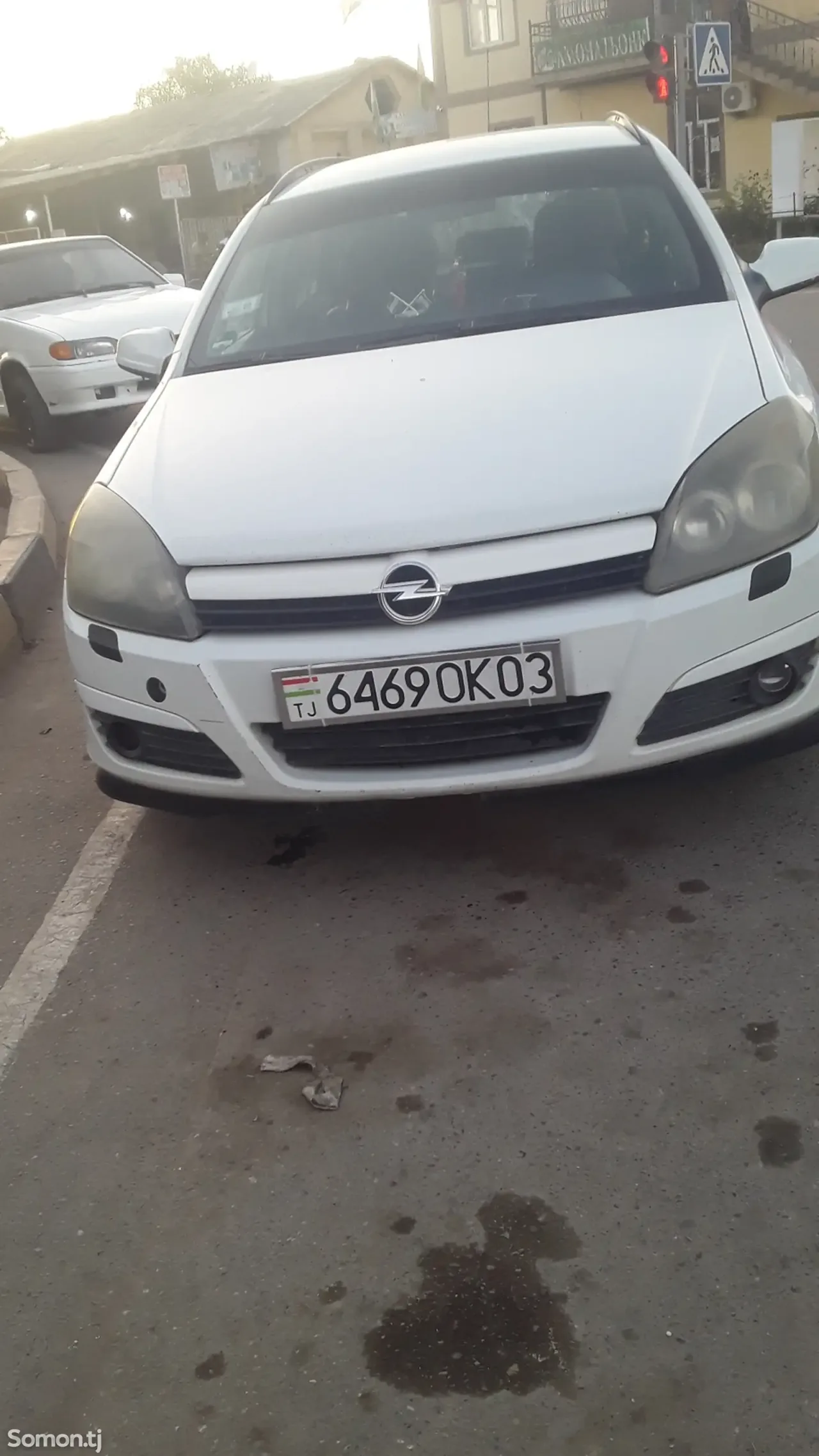 Opel Astra H 2005 · 1.8 MT