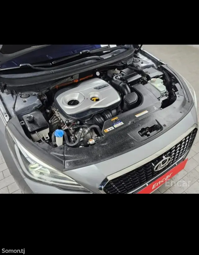 Hyundai Sonata 2016 · 2.0 AT