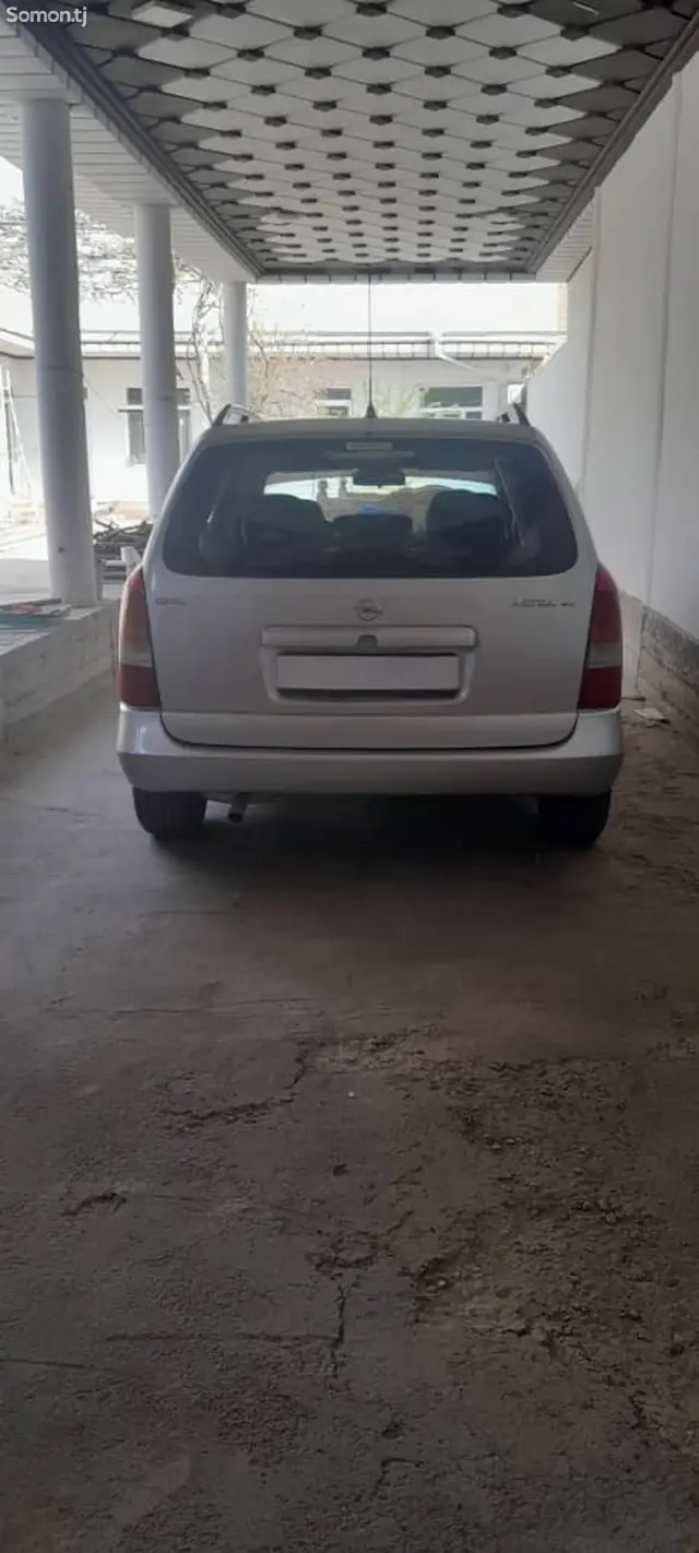 Opel Astra G 1999 · 1.6 AT