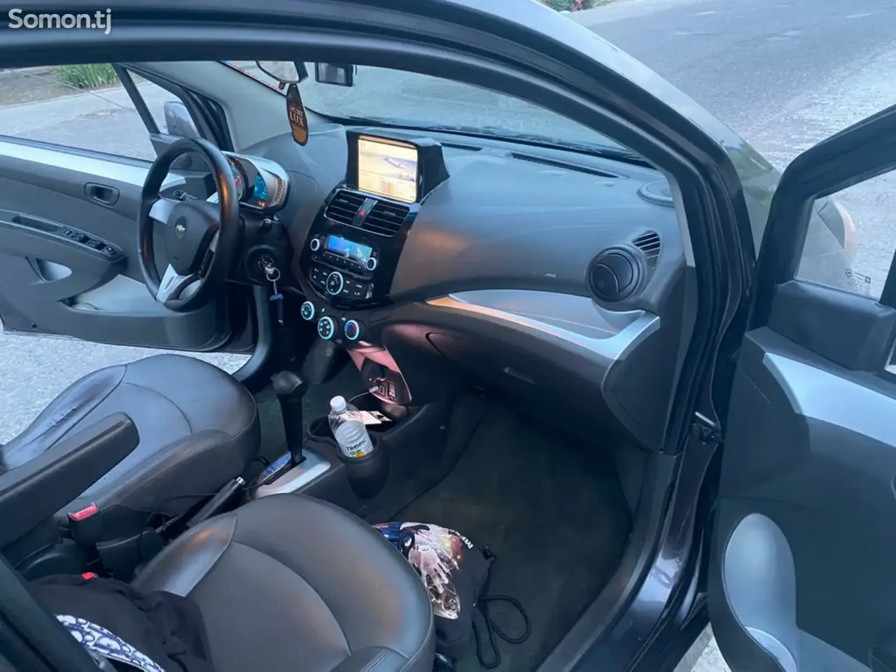 Chevrolet Spark 2014 · 1.6 AT