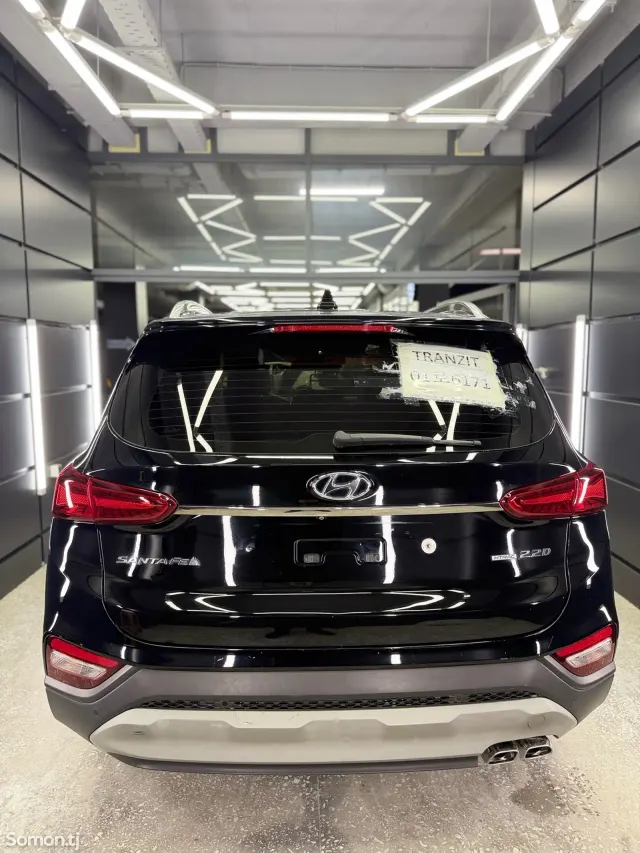 Hyundai Santa Fe 2018 · 2.2 AT