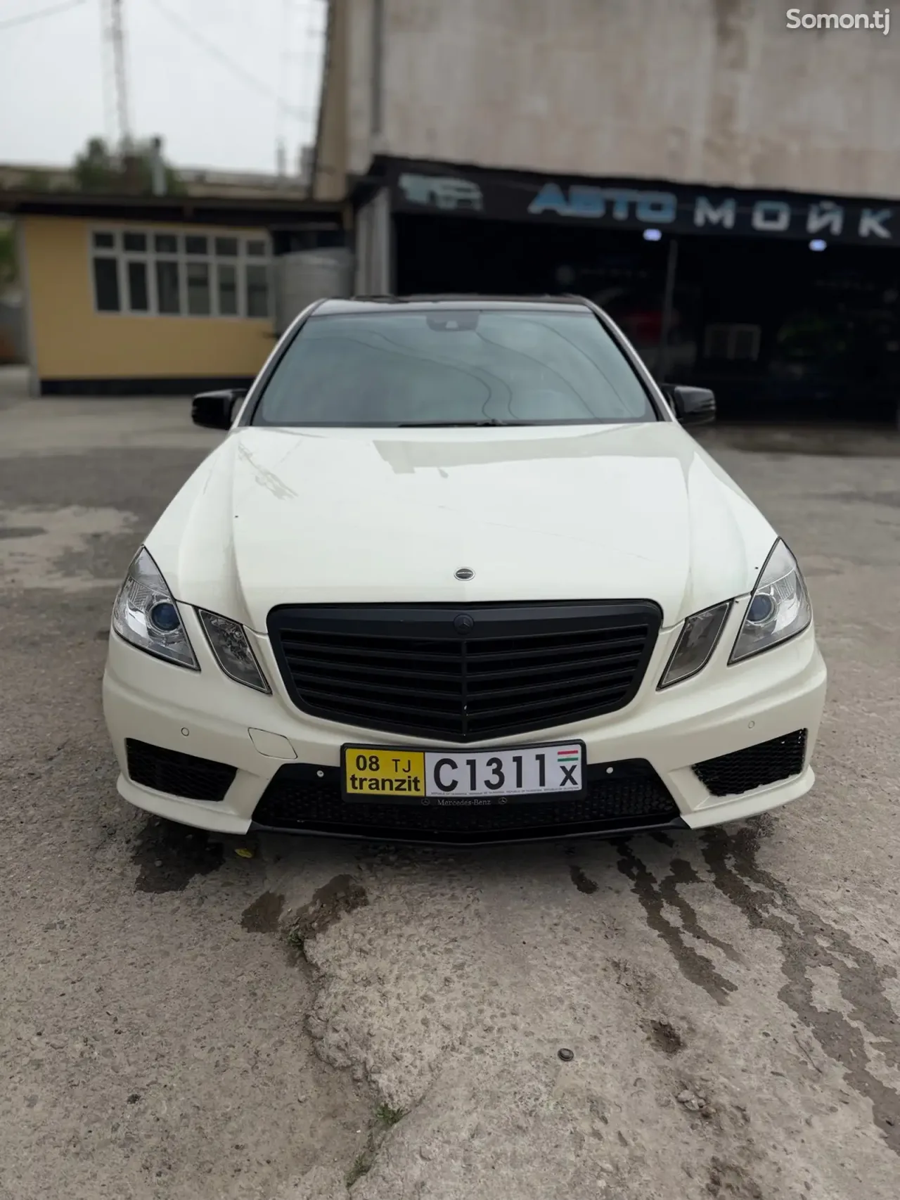 Mercedes-Benz E class 2010 · 3.5 AT
