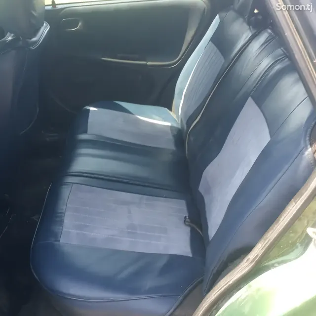 Opel Astra F 1995 · 1.6 MT