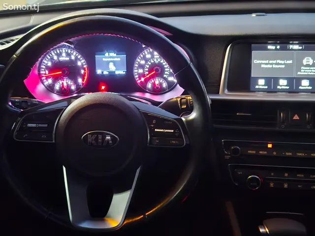 Kia Optima 2019 · 2.4 AT