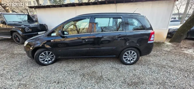 Opel Zafira 2014 · 1.8 MT