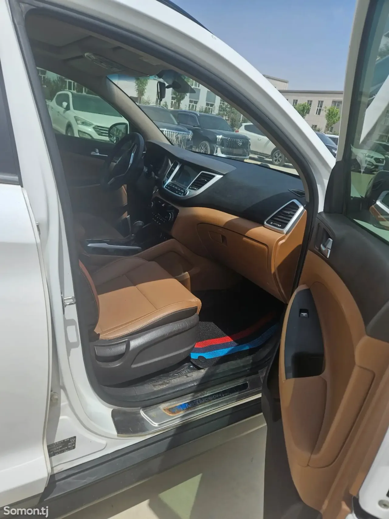 Hyundai Tucson 2016 · 1.6 AT