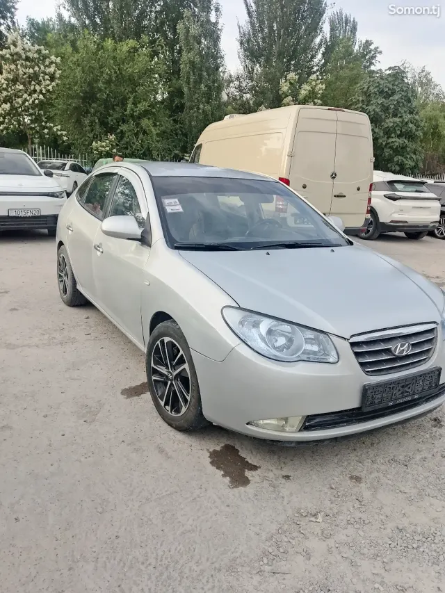 Hyundai Avante 2008 · 1.6 AT