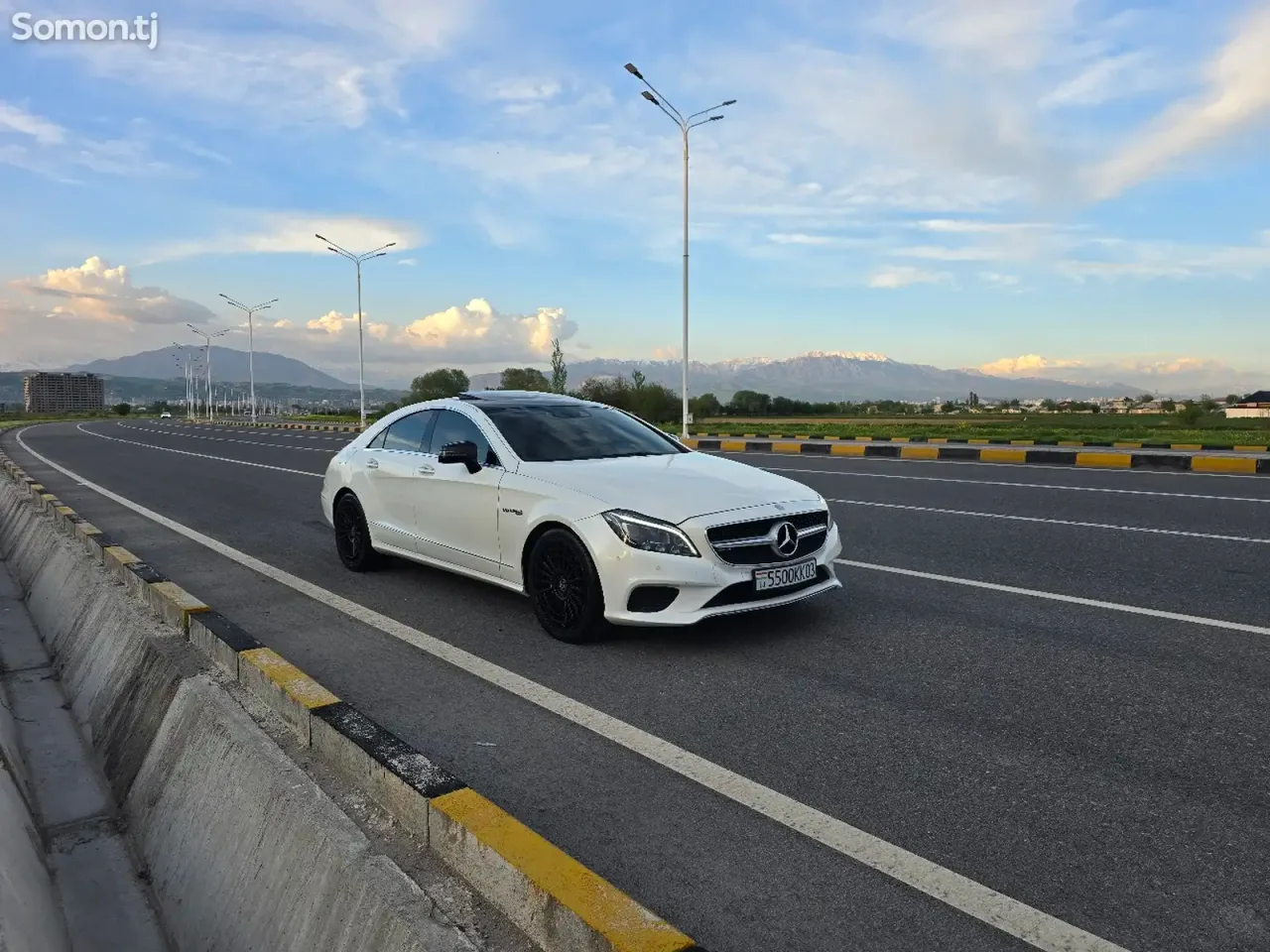 Mercedes-Benz CLS class 2015 · 2.5 AT