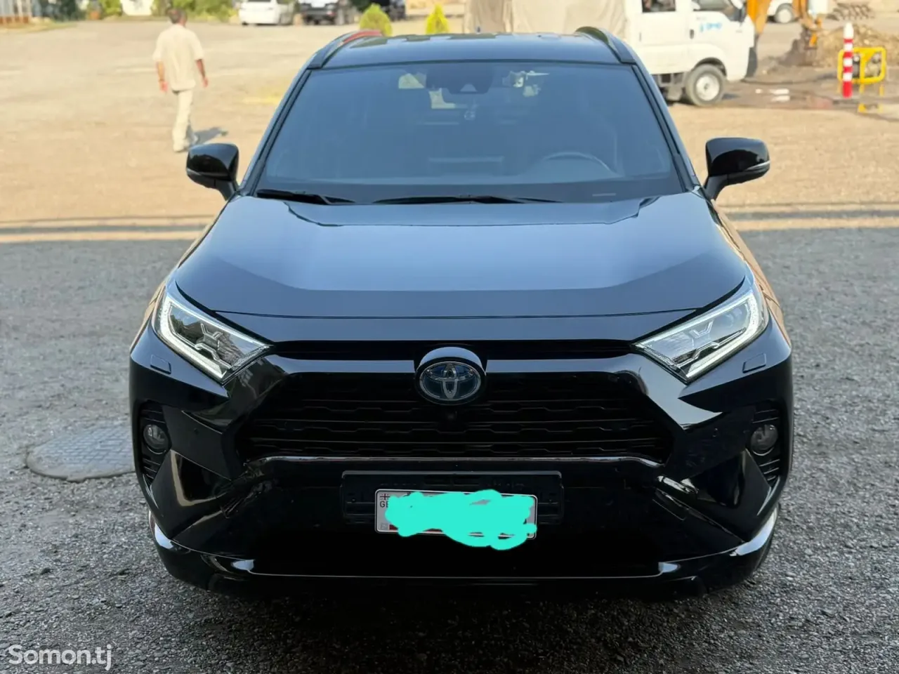 Toyota RAV 4 2021 · 2.5 AT