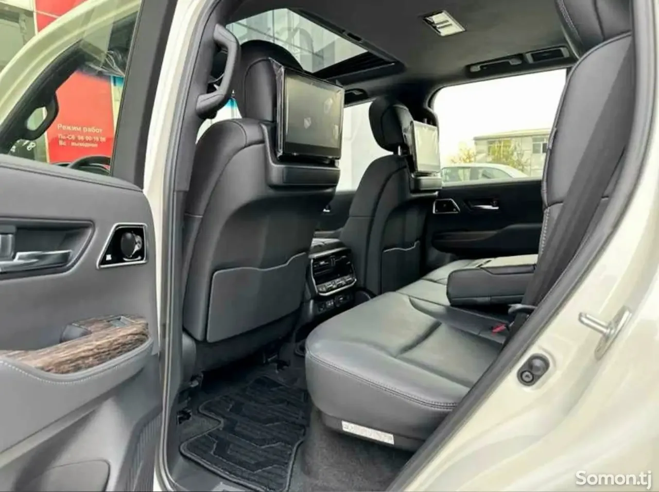 Toyota Land Cruiser 2026 · 4.0 AT