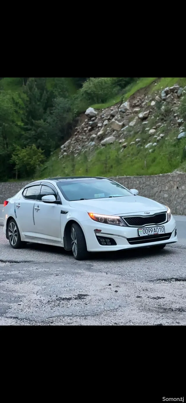 Kia K5 2015 · 2.0 AT