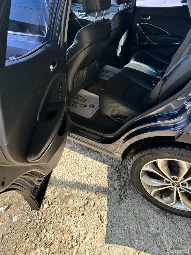 Hyundai Santa Fe 2014 · 2.0 AT