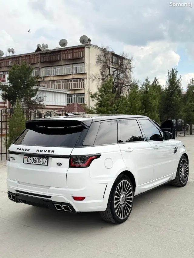Land Rover Range Rover Sport 2019 · 3.0 AT