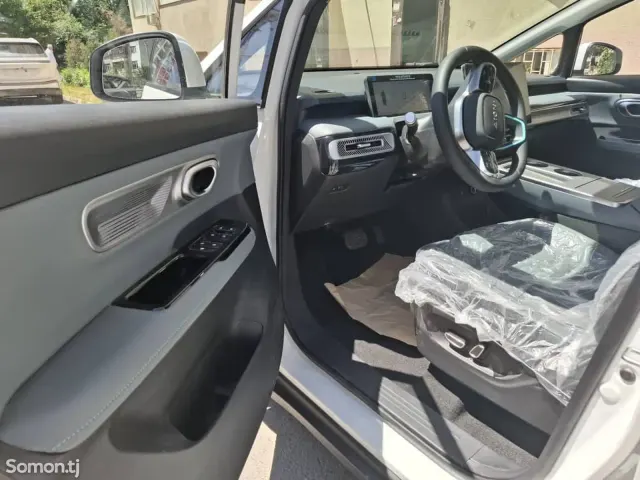 GAC Aion V plus 2025 · AT