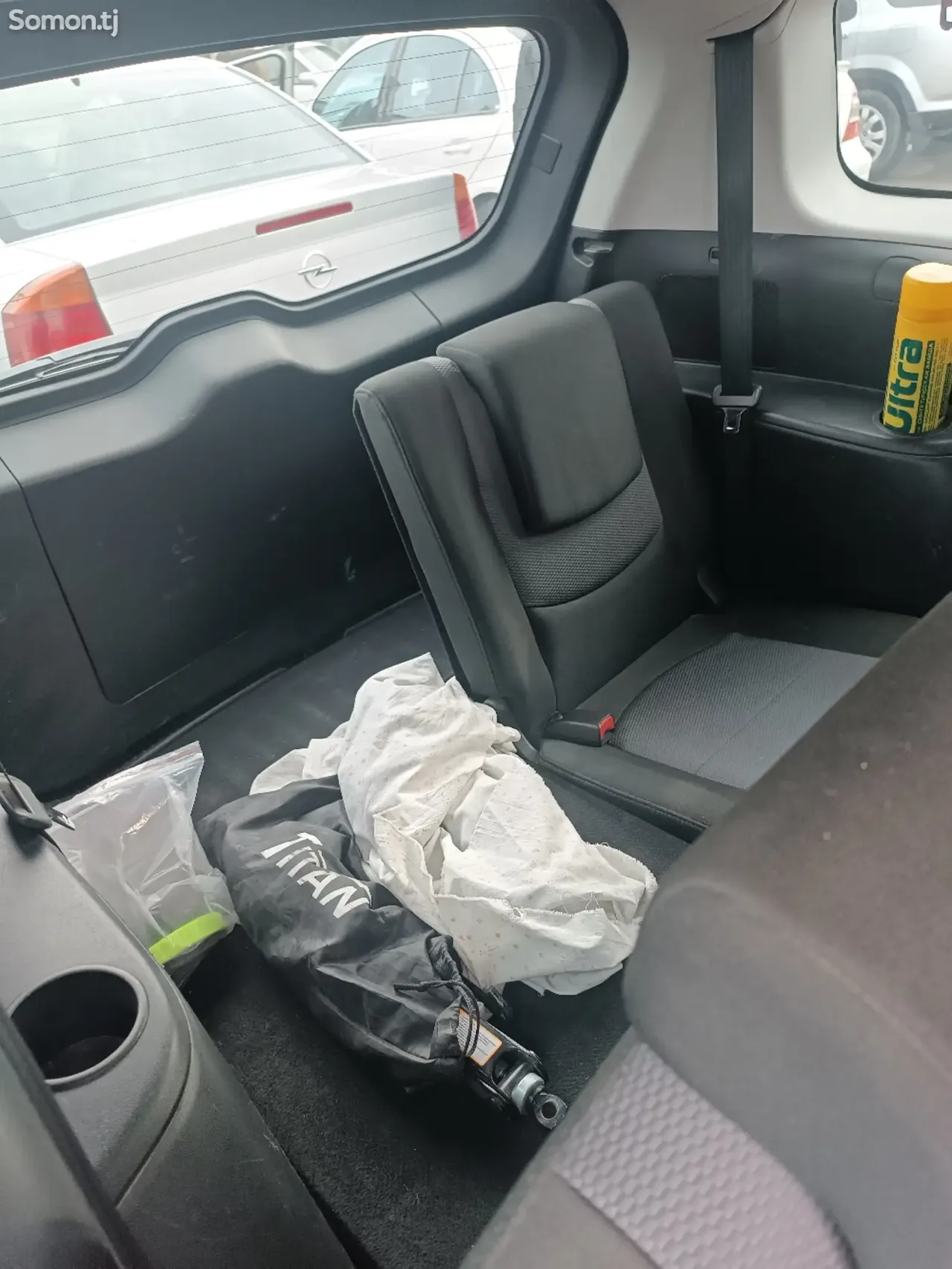 Mazda 5 2007 · 1.8 MT