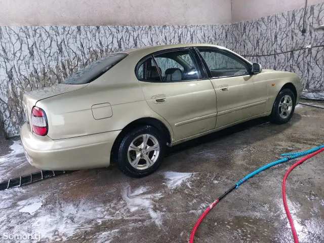 Daewoo Leganza 1997 · 1.8 MT