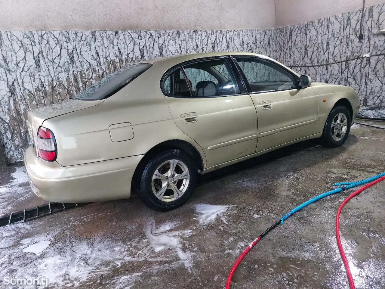 Daewoo Leganza 1997 · 1.8 MT