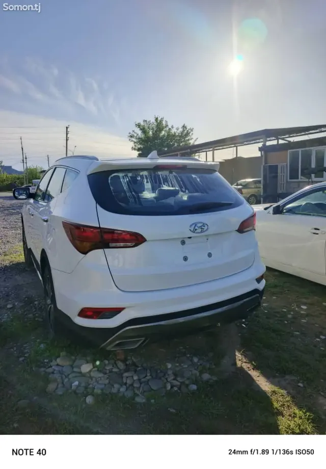 Hyundai Santa Fe 2018 · 2.0 AT