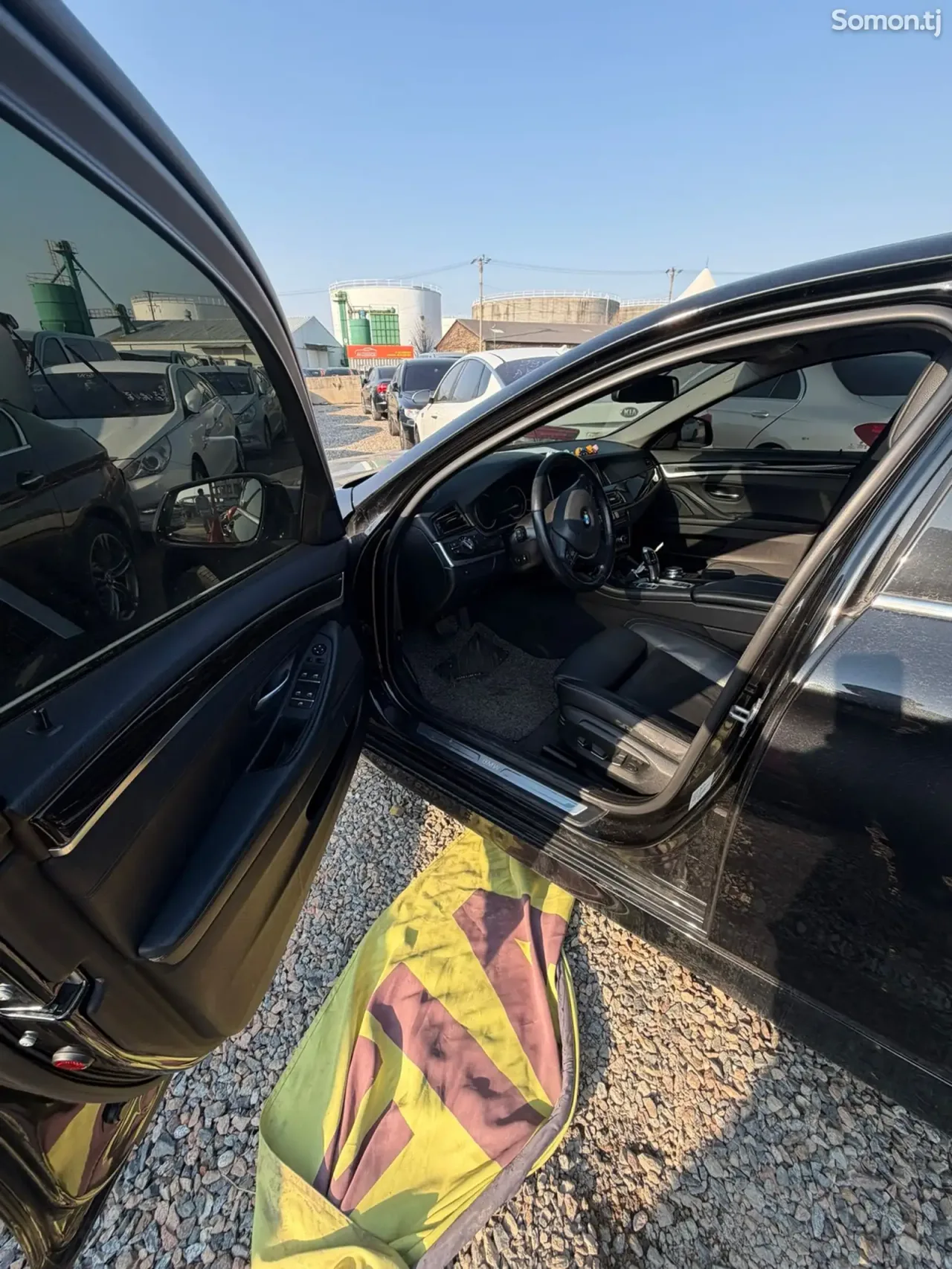 BMW 5 series 2016 · 2.0 AT