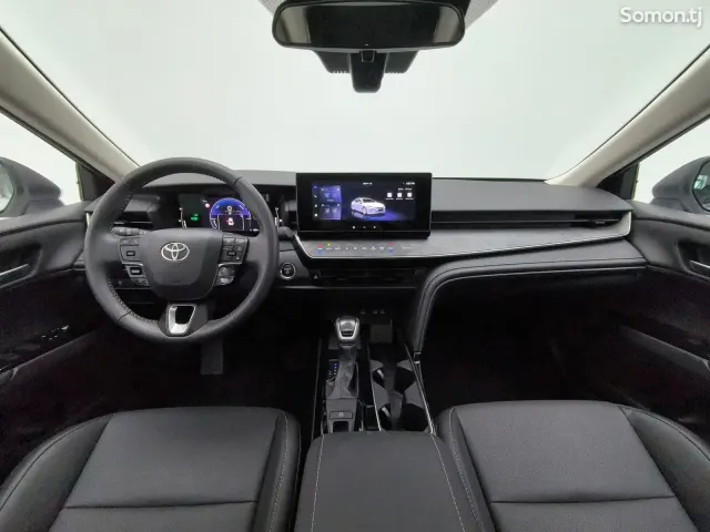 Toyota Camry 2025 · 2.0 AT