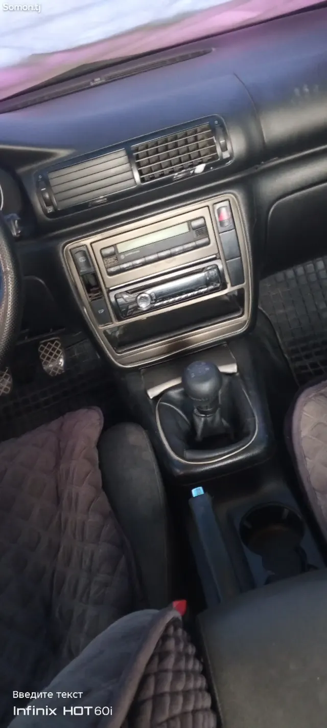 Volkswagen Passat 2002 · 1.8 MT