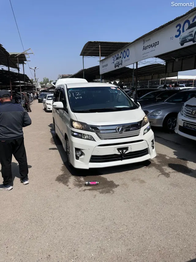 Toyota Vellfire 2014 · 2.4 AT