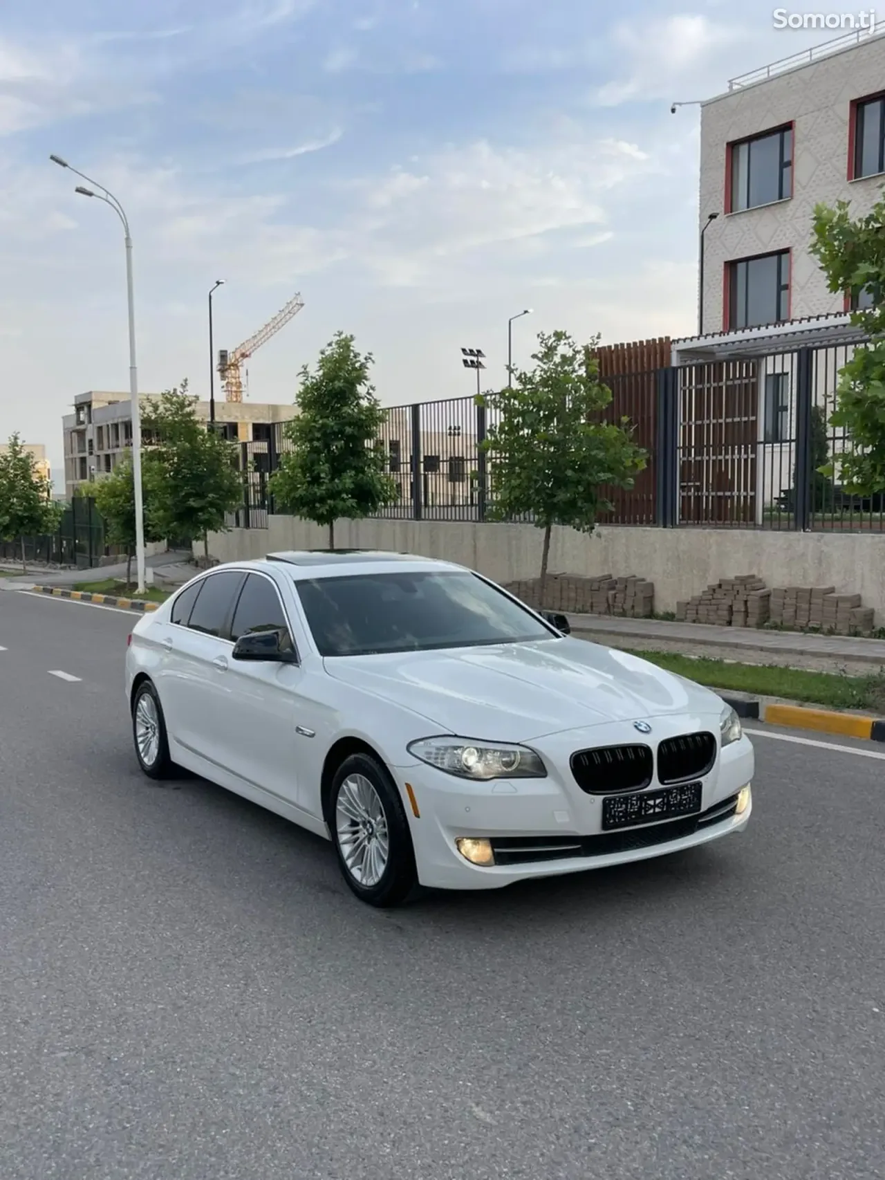 BMW 5 series 2014 · 2.0 AT
