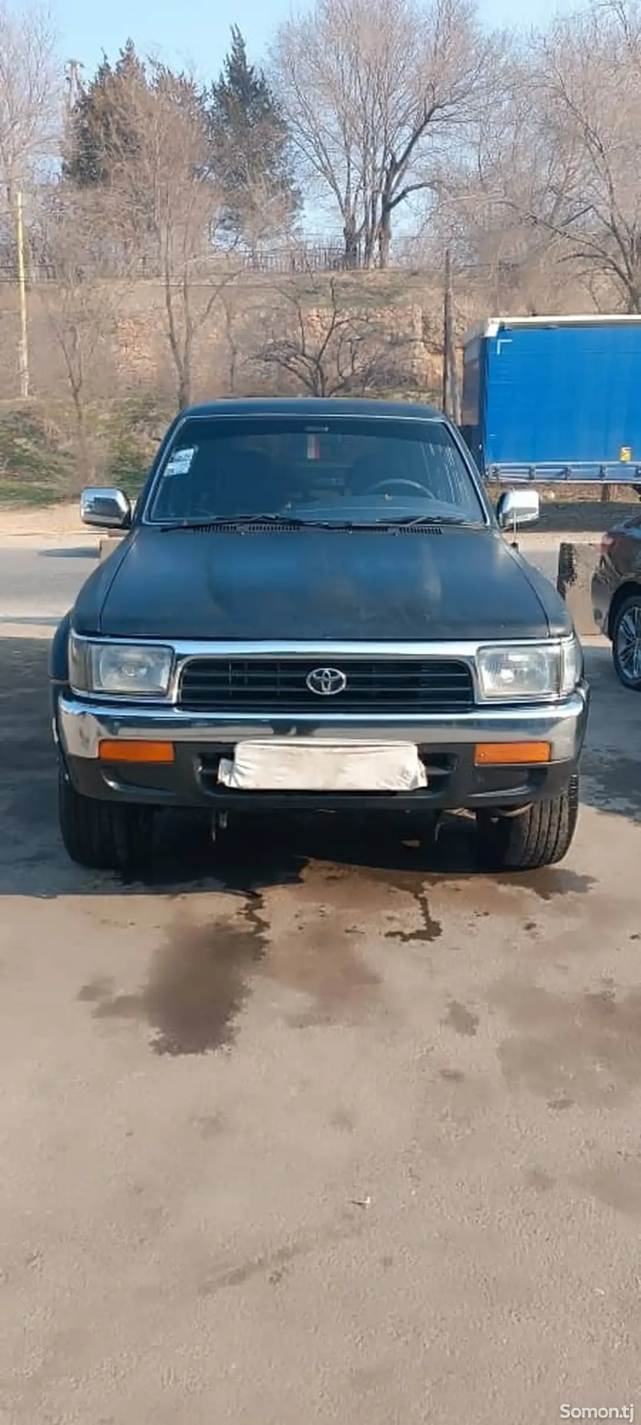 Toyota Hilux Surf 1992 · 2.3 MT