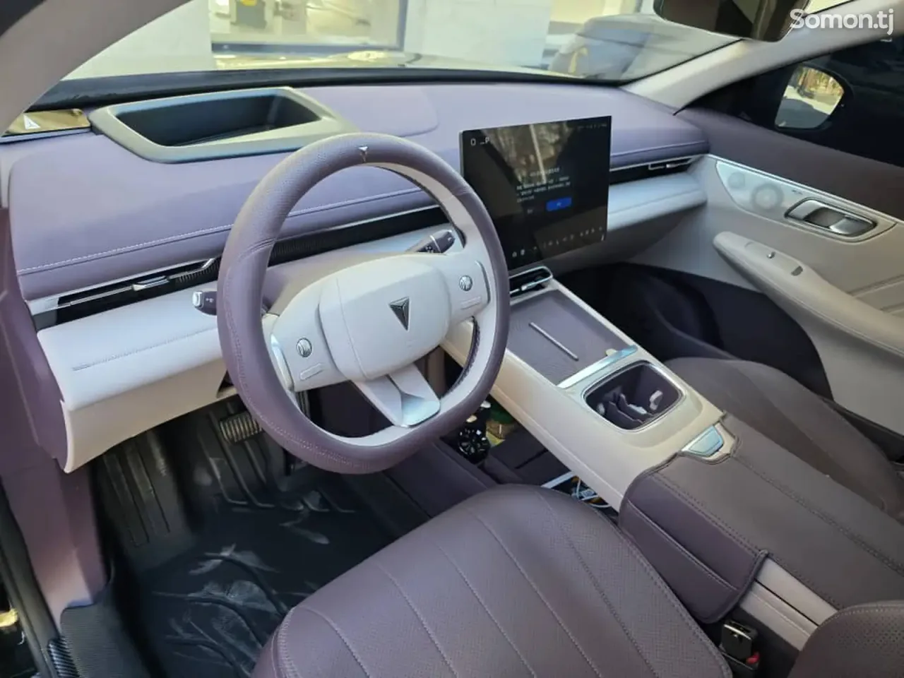 Changan Deepal S07 2025 · AT