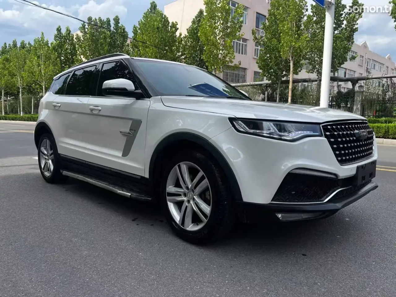 Zotye T600 2016 · AT