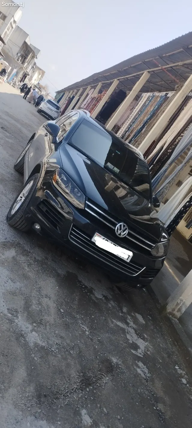 Volkswagen Touareg 2012 · 3.6 AT