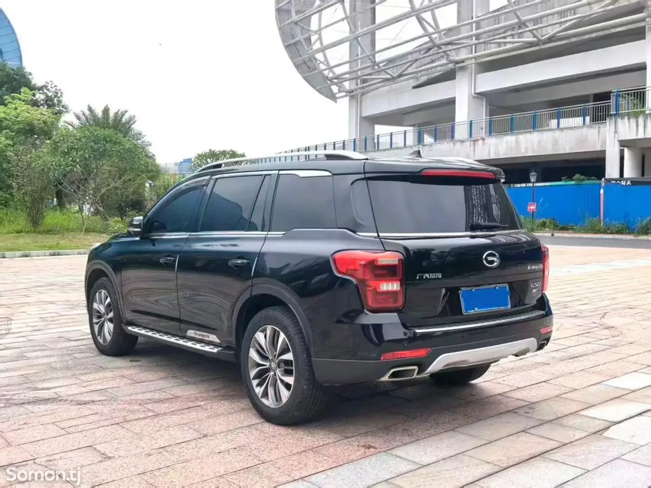 GAC Trumpchi GS8 2017 · 2.0 AT