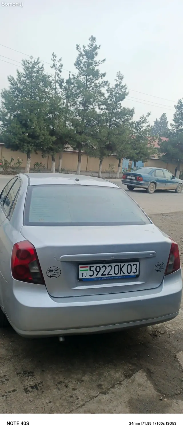 Daewoo Lacetti 2004 · 1.6 MT