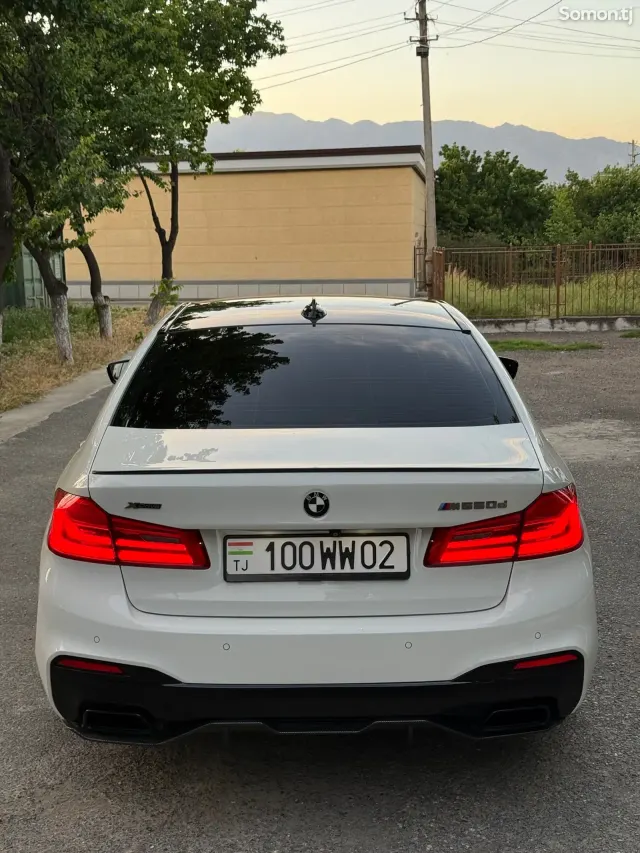 BMW 5 series 2017 · 5.0 AT