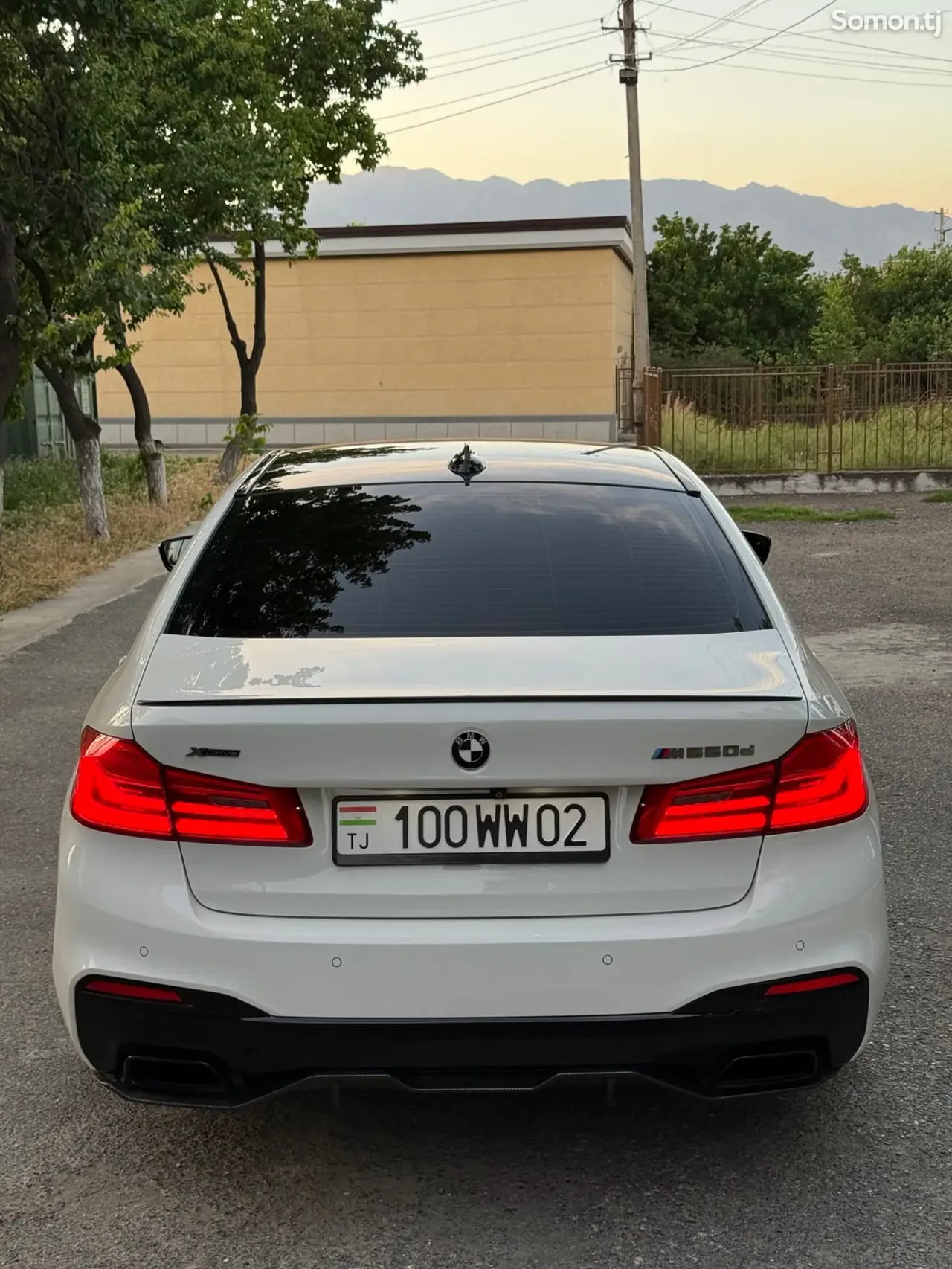 BMW 5 series 2017 · 5.0 AT