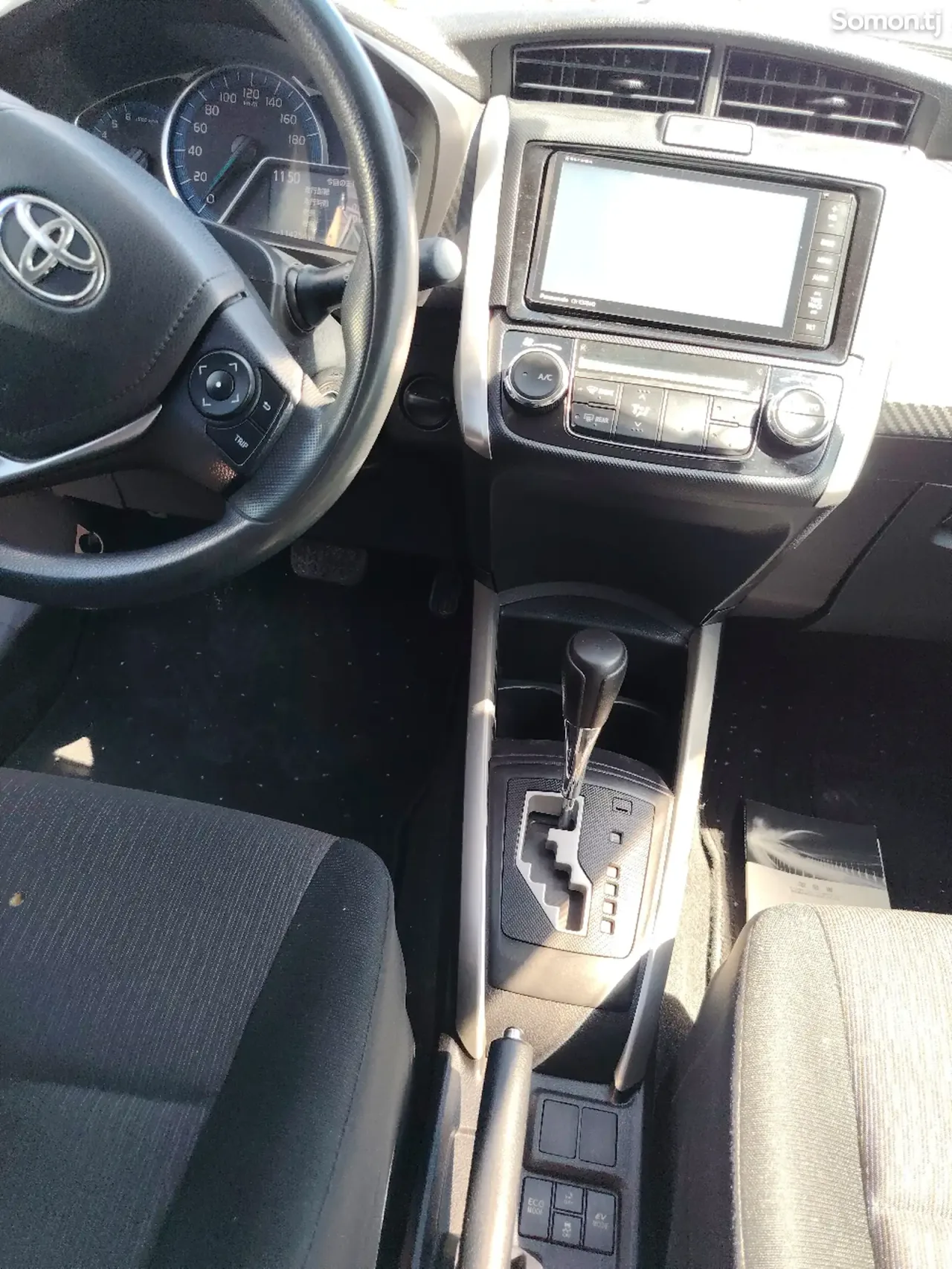 Toyota Fielder 2014 · 1.5 AT