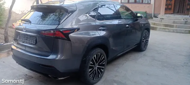 Lexus NX series 2015 · 2.0 AT