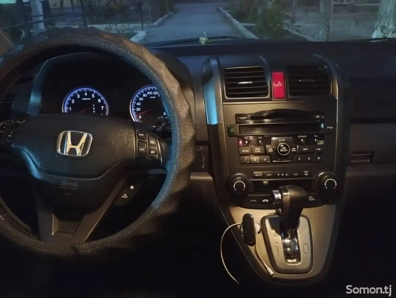 Honda CR-V 2011 · 2.4 AT