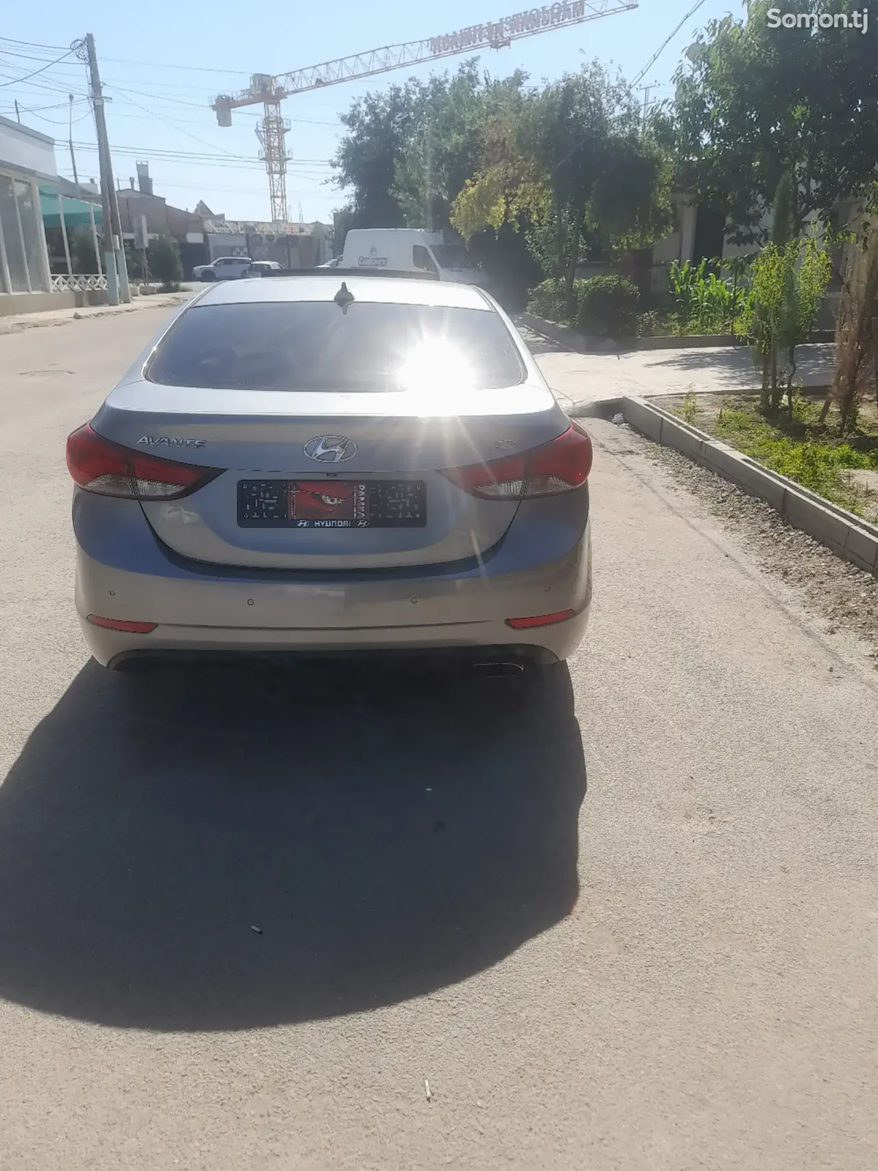 Hyundai Avante 2015 · 1.6 AT