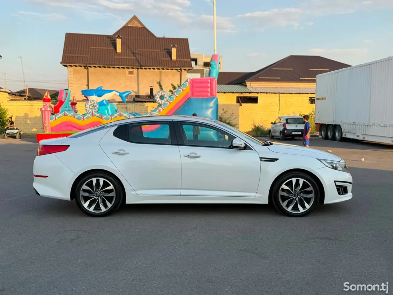 Kia K5 2015 · 2.0 AT
