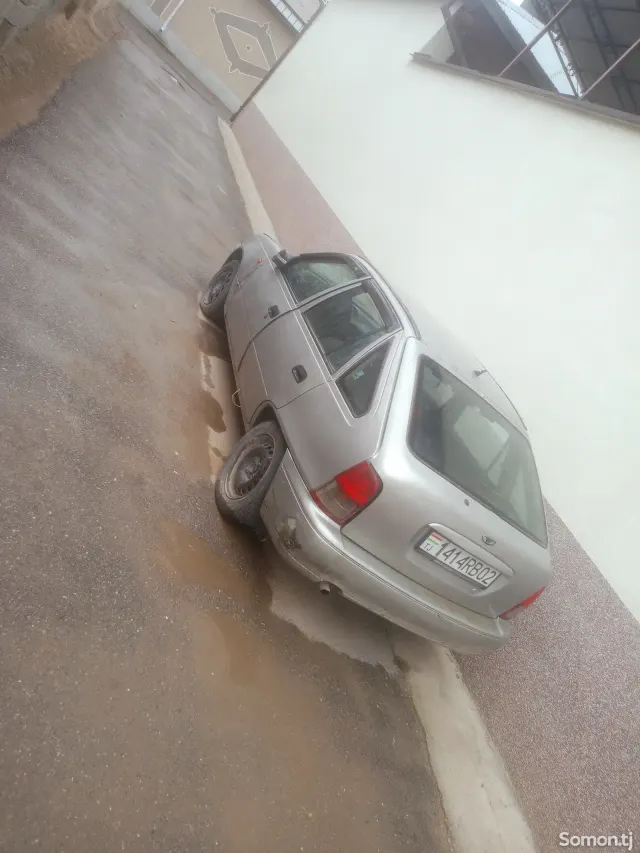 Daewoo Nexia 1996 · 1.6 MT