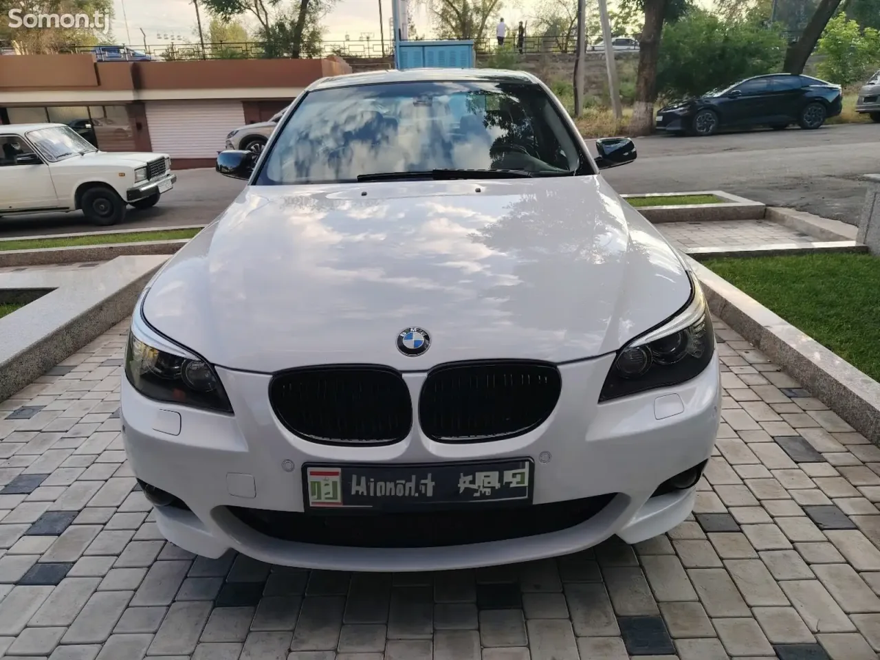 BMW 5 series 2008 · 3.0 AT