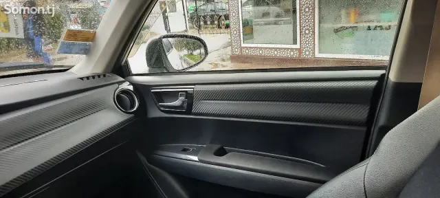 Toyota Fielder 2014 · 1.5 AT