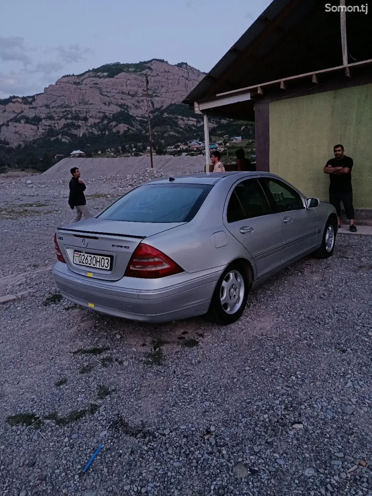 Mercedes-Benz C class 2001 · 2.3 MT
